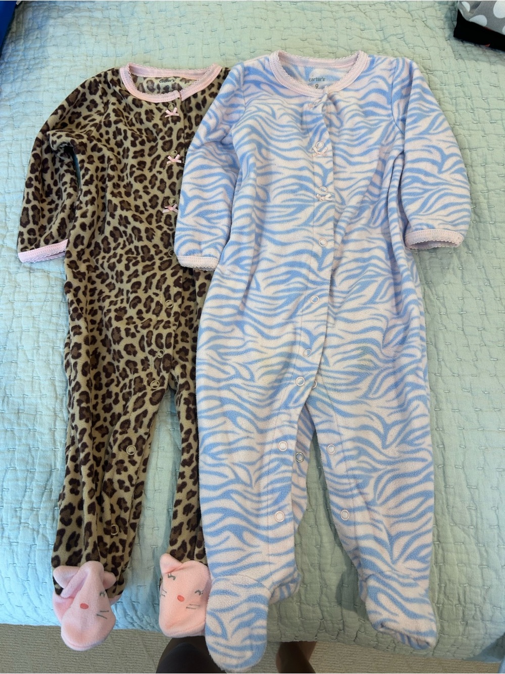 Carter’s Onesie. Set of 2. Size 9 months.